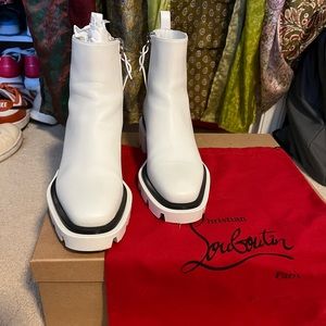 Christian Louboutin Maxiboot Flat